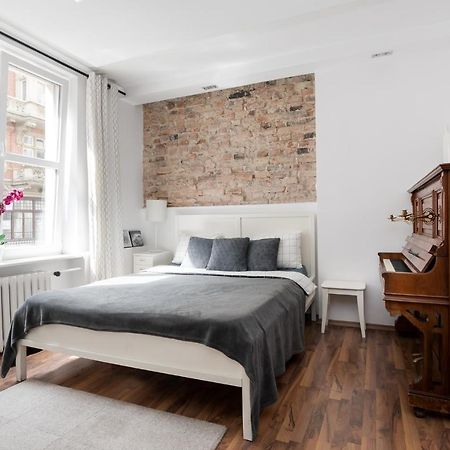 Piano Apartment W Sercu Starego Miasta غدانسك المظهر الخارجي الصورة